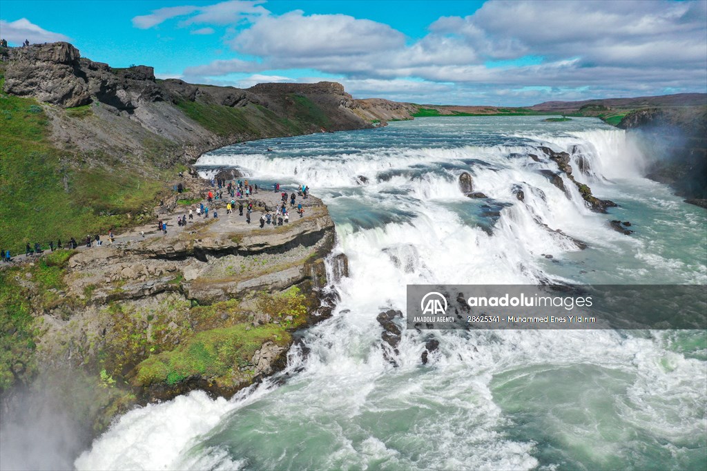 Land of volcanoes and waterfalls: Iceland