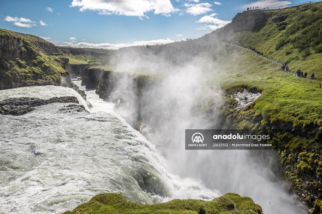 Land of volcanoes and waterfalls: Iceland