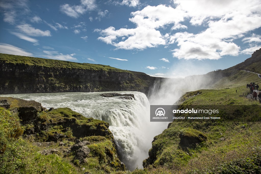 Land of volcanoes and waterfalls: Iceland