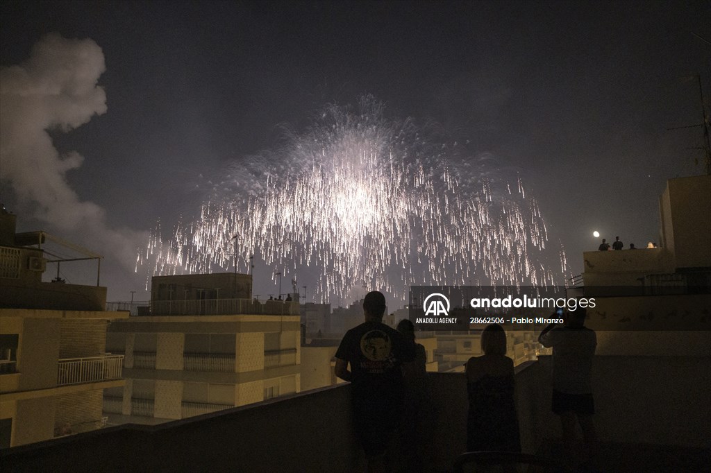 "Night of Alborada” fireworks in Elche