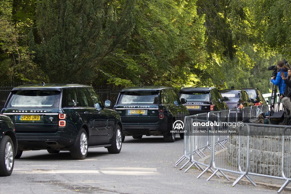 Queen Elizabeth II’s coffin travels from Balmoral Castle to the Palace of Holyroodhouse in Edinburgh