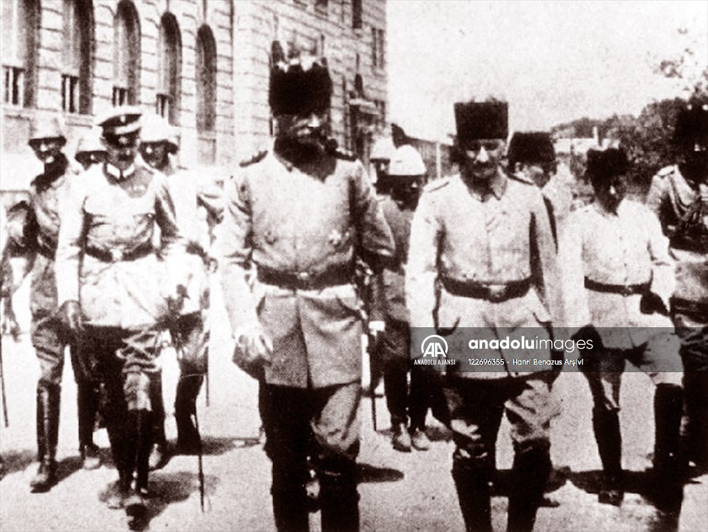 Mustafa Kemal Atataürk İstanbul'da