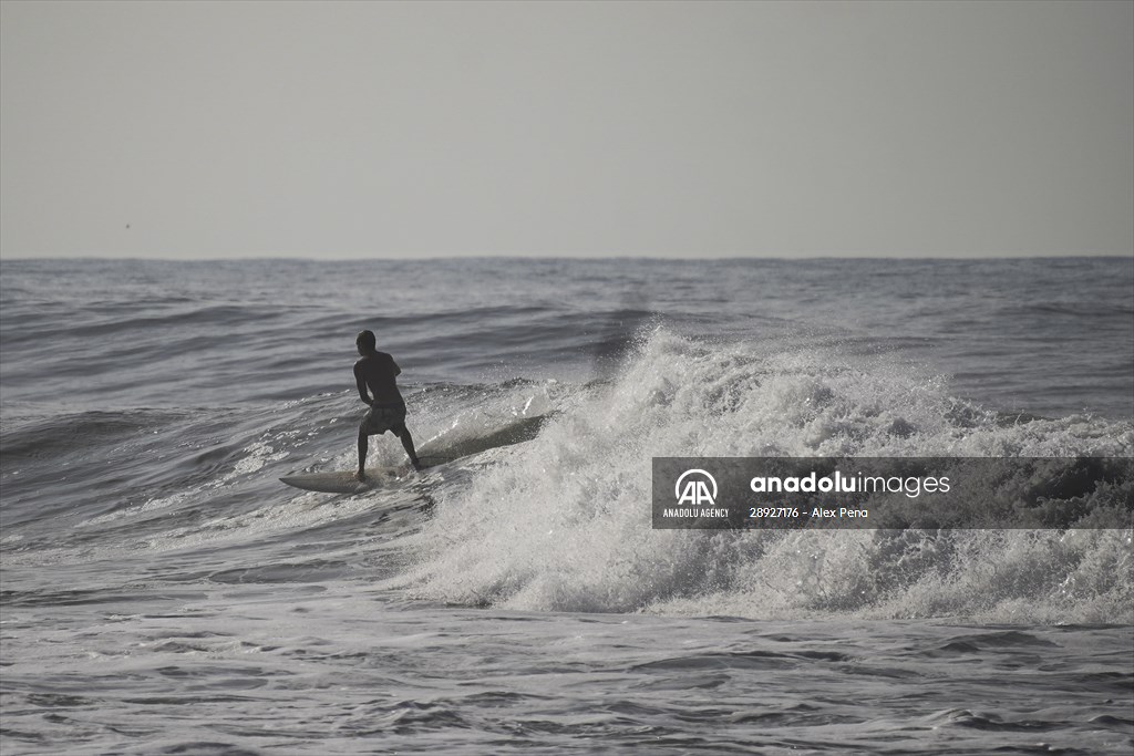 International Coastal Cleanup Day in El Salvador