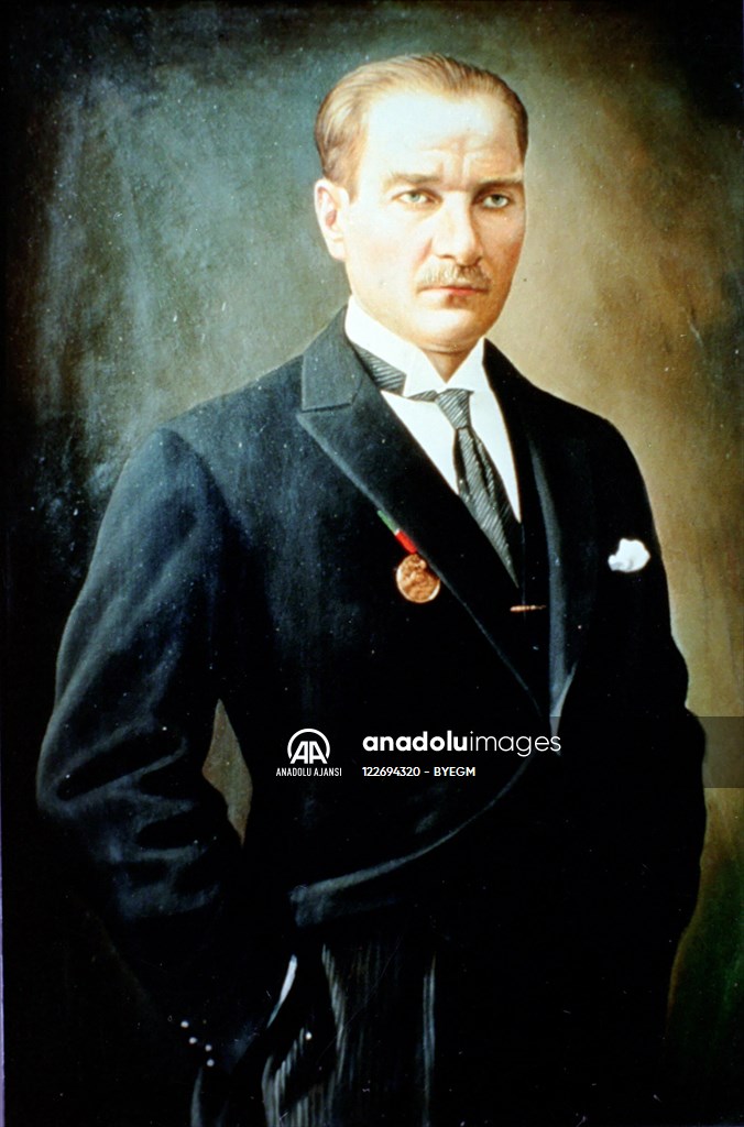 Atatürk Portreleri