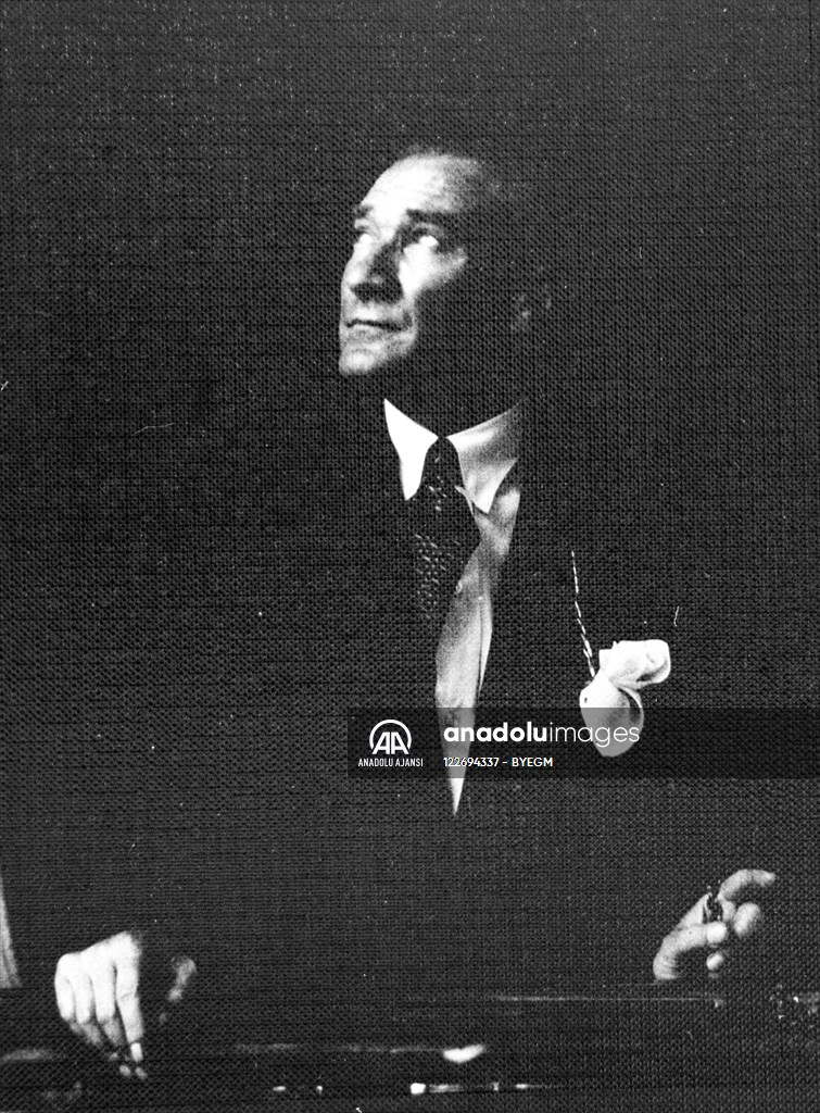 Atatürk Portreleri