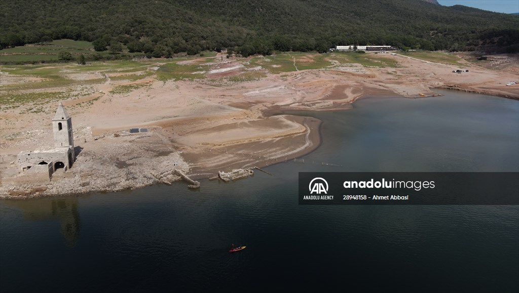 Drought in Spain reveals ancient structures