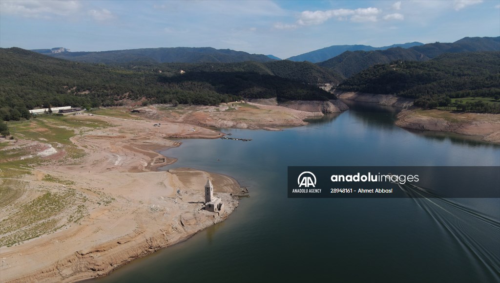 Drought in Spain reveals ancient structures