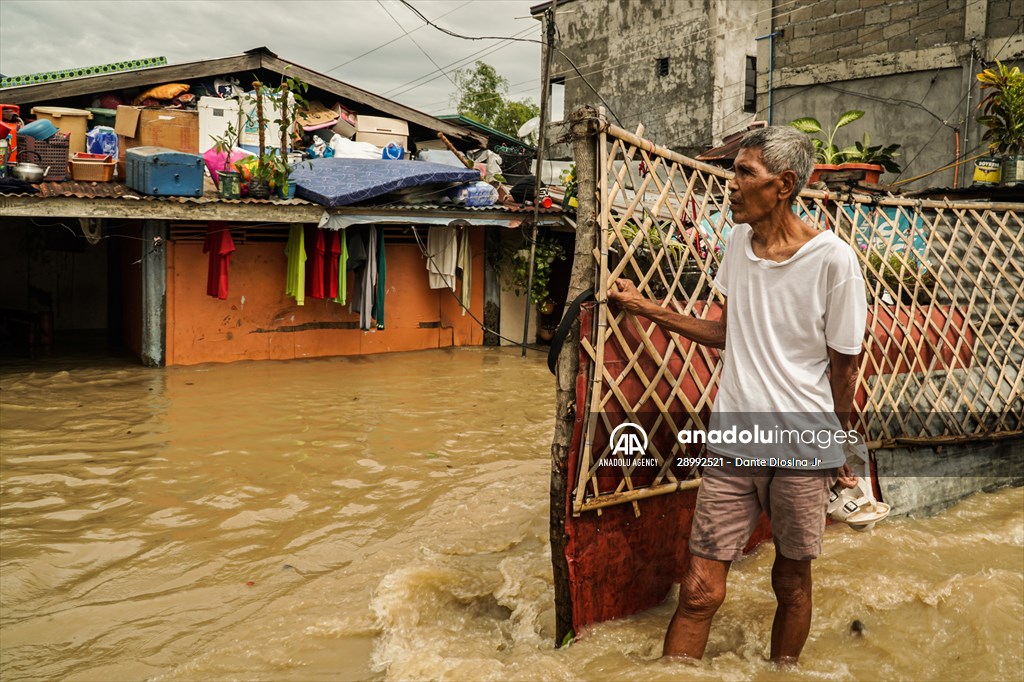Super typhoon Noru hits Philippines