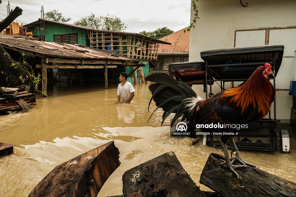Super typhoon Noru hits Philippines