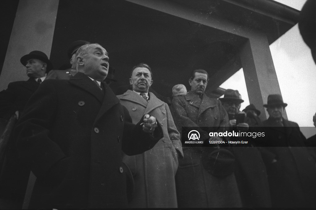 Başbakan Celal Bayar, Bursa'da