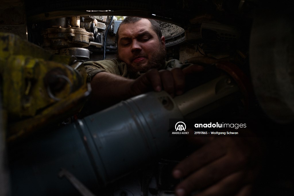 Ukrainian tank crew on the frontline in Bakhmut
