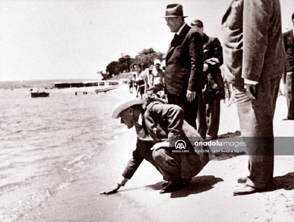 Mustafa Kemal Atatürk