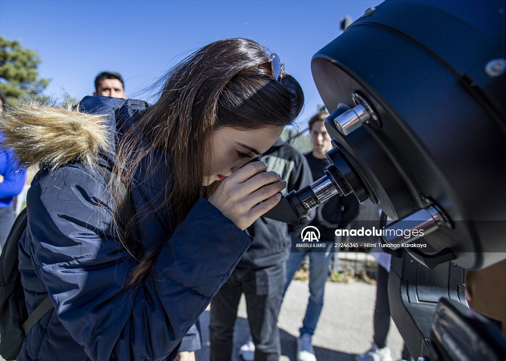Erzurum'da güneş tutulması gözlemlendi