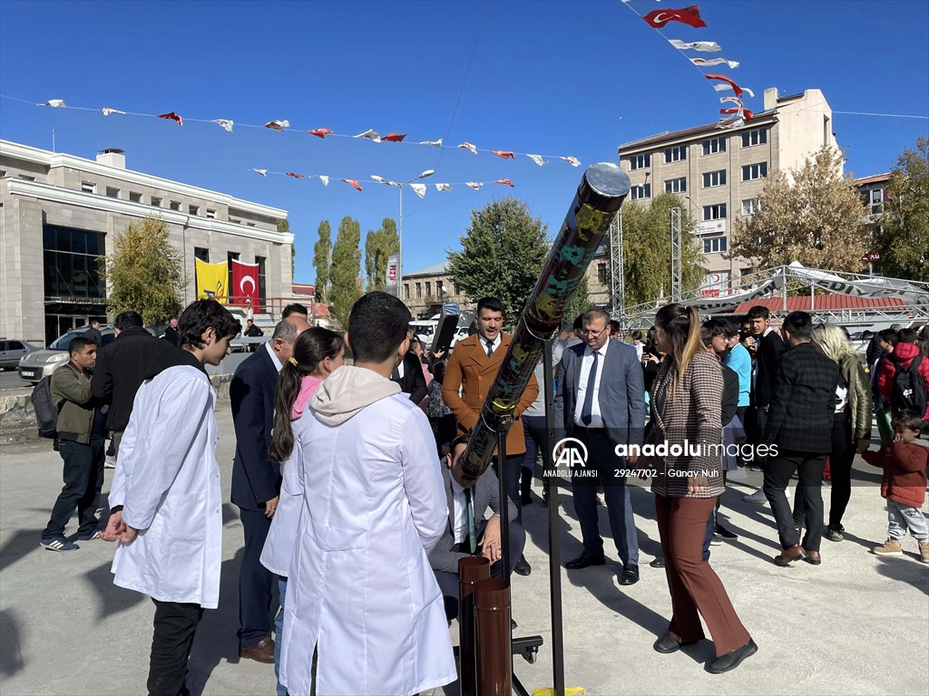 Ardahan'da parçalı Güneş tutulması ilgiyle izlendi