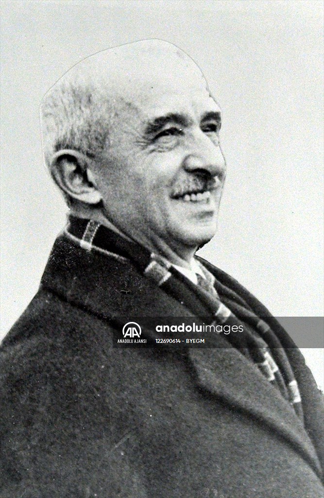 Cumhurbaşkanı İsmet İnönü