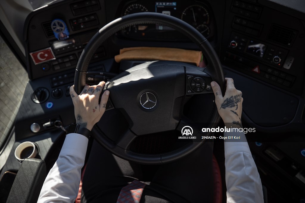 "Serenay kaptan" şehirler arasında mekik dokuyor