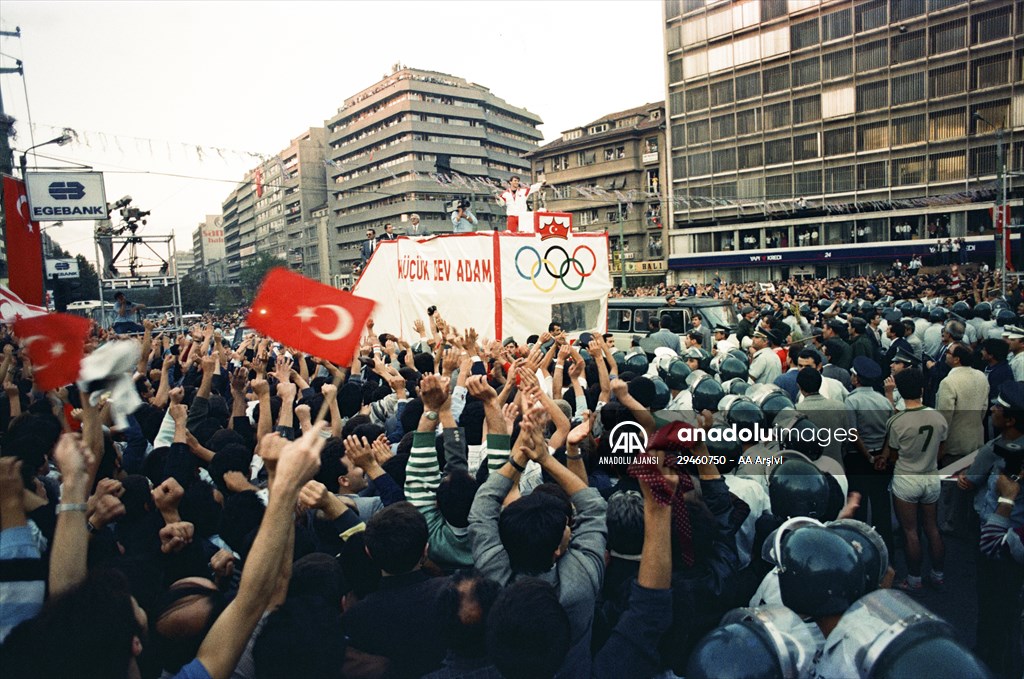 Dünya ve Türk halterinin unutulmaz ismi: Naim Süleymanoğlu