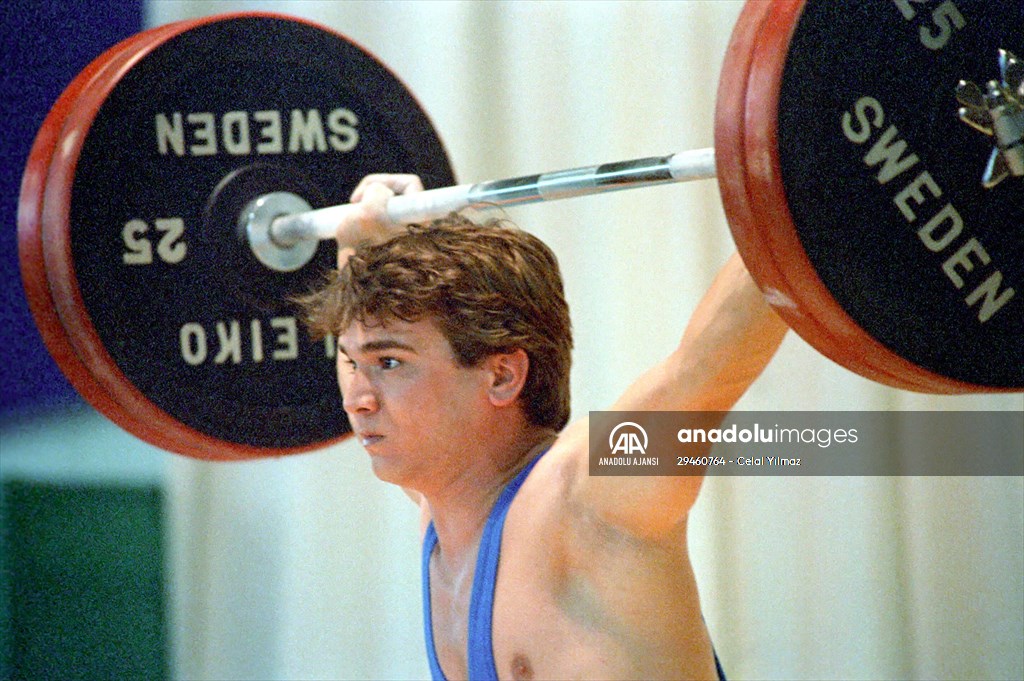 Dünya ve Türk halterinin unutulmaz ismi: Naim Süleymanoğlu