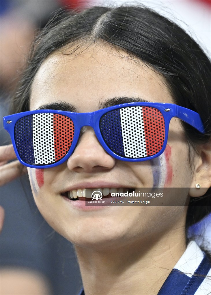 32 team 32 fans during FIFA World Cup Qatar 2022