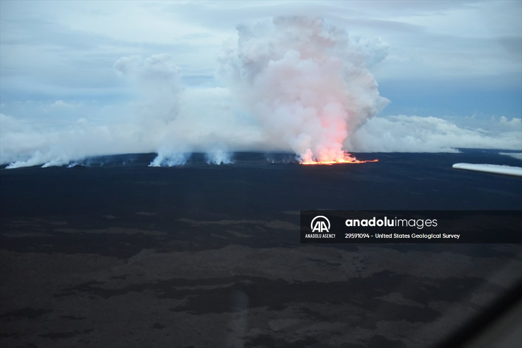 World's largest active volcano begins to erupt in US state of Hawaii after 38 years