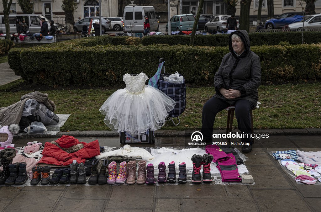 Flea market in Chisinau