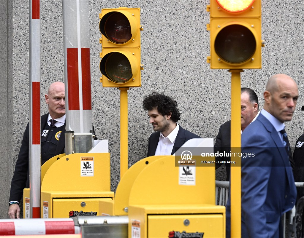 Sam Bankman-Fried released on $250 million bond after appearing in a US court