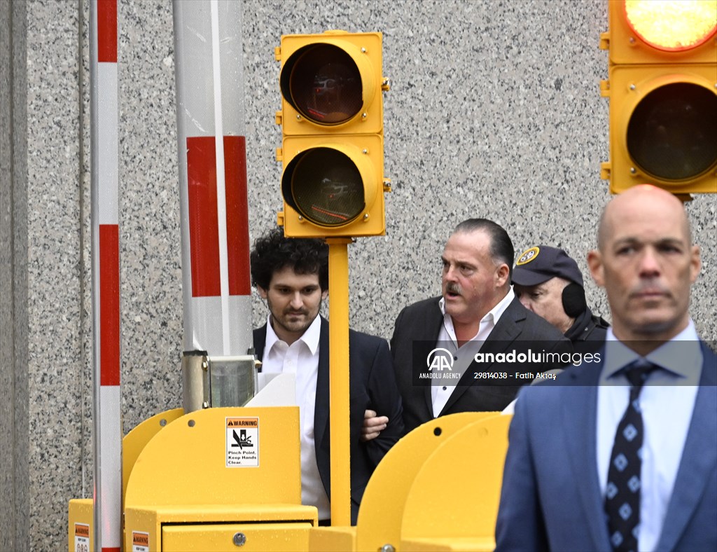 Sam Bankman-Fried released on $250 million bond after appearing in a US court