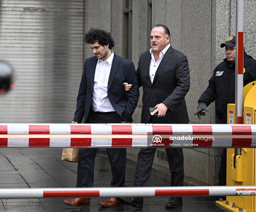 Sam Bankman-Fried released on $250 million bond after appearing in a US court