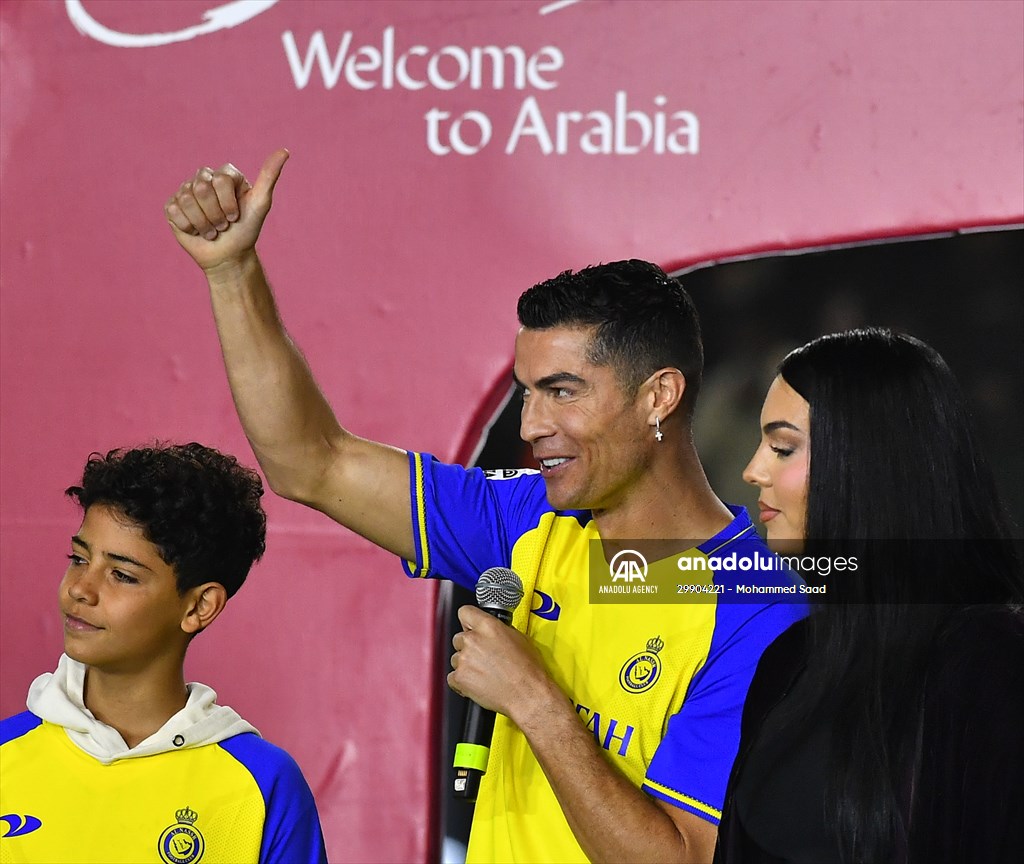 Saudi Arabia's Al-Nassr welcome superstar Cristiano Ronaldo