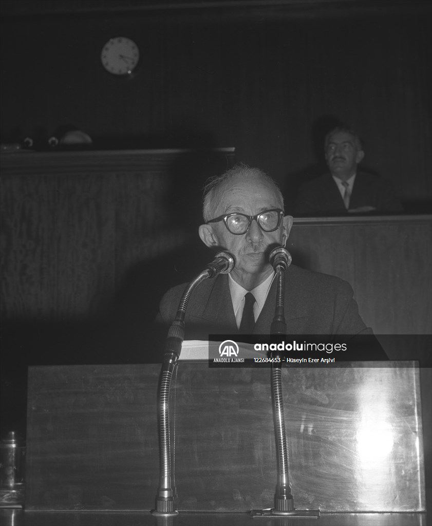 Başbakan İsmet İnönü