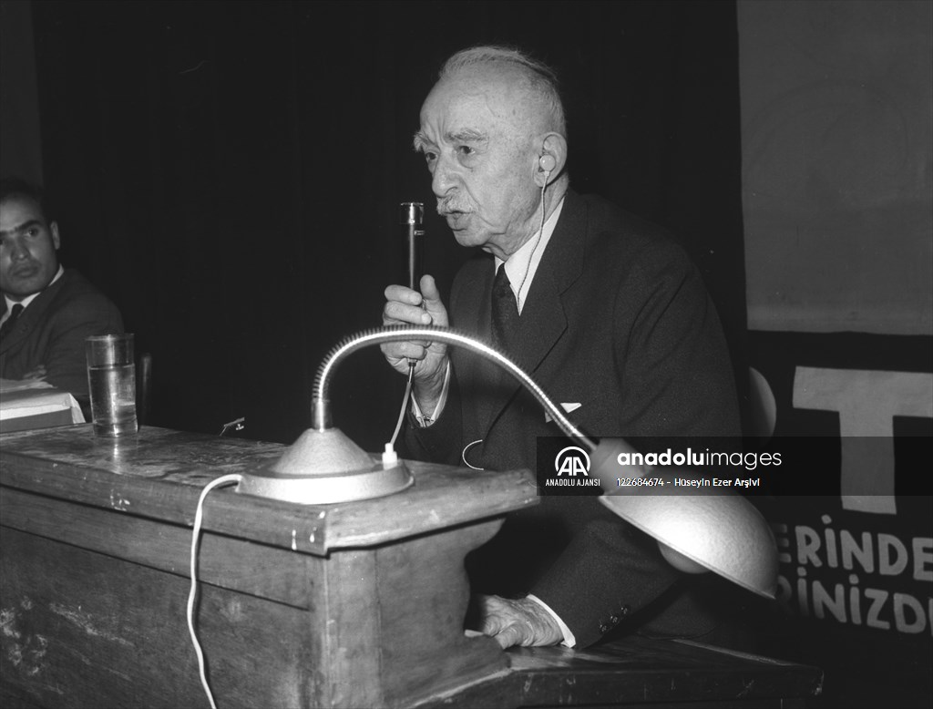 Başbakan İsmet İnönü