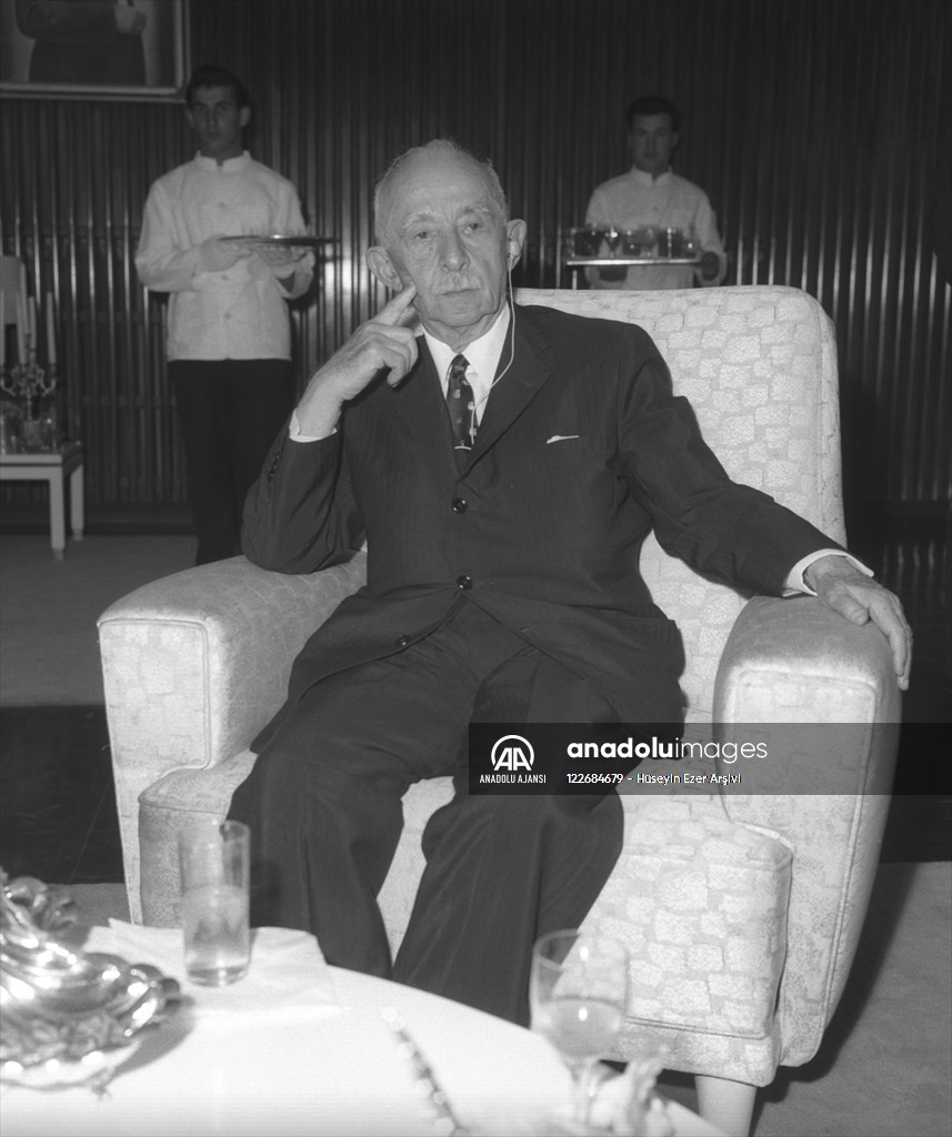 Başbakan İsmet İnönü