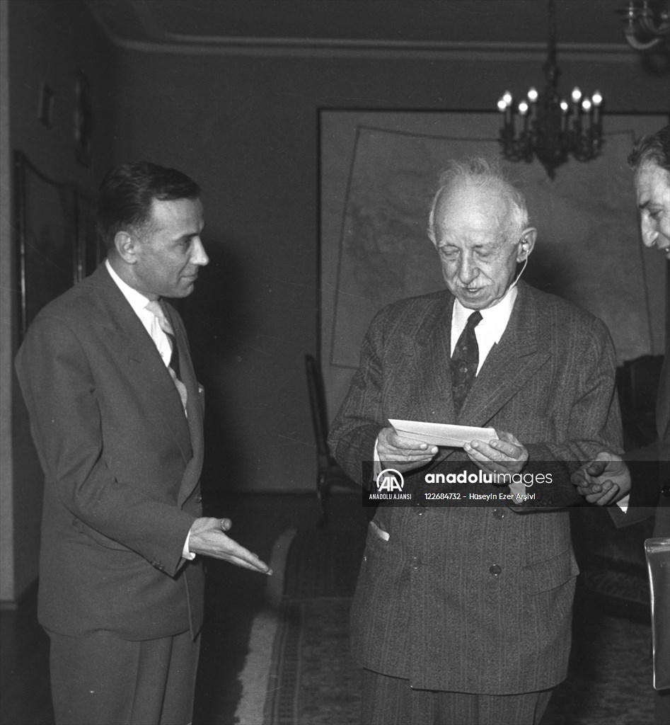 Başbakan İsmet İnönü