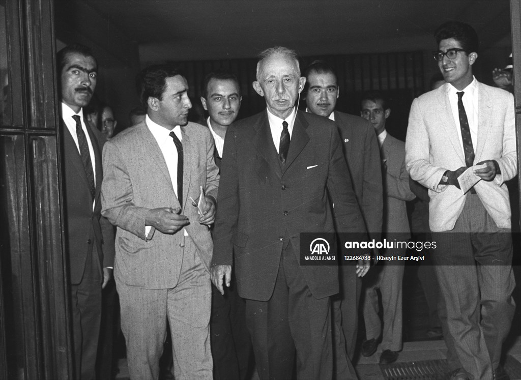 Başbakan İsmet İnönü