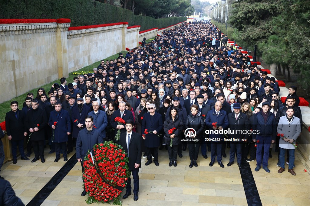 Azerbaycan'da "Kanlı Ocak" kurbanları anılıyor