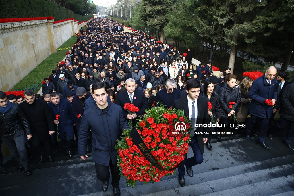 Azerbaycan'da "Kanlı Ocak" kurbanları anılıyor