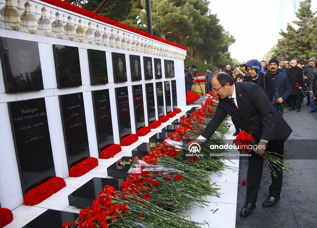 Azerbaycan'da "Kanlı Ocak" kurbanları anılıyor