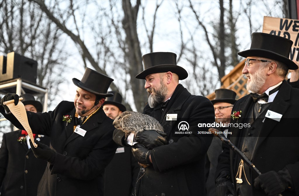 Groundhog Day 2023: Punxsutawney Phil says 6 more weeks winter