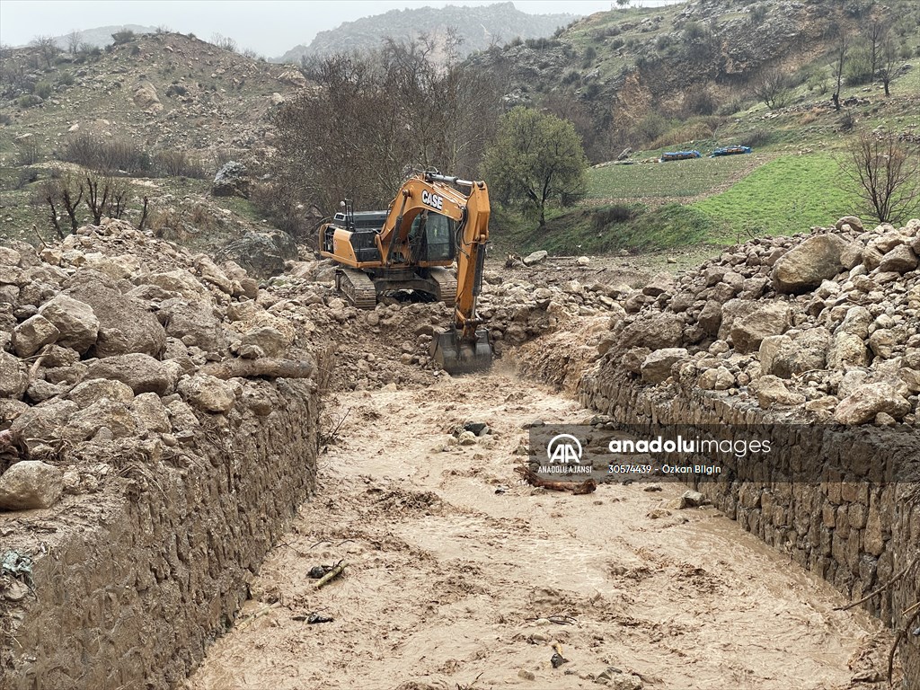 Adıyaman'ın Tut ilçesindeki selde ölenlerin sayısı 2'ye yükseldi