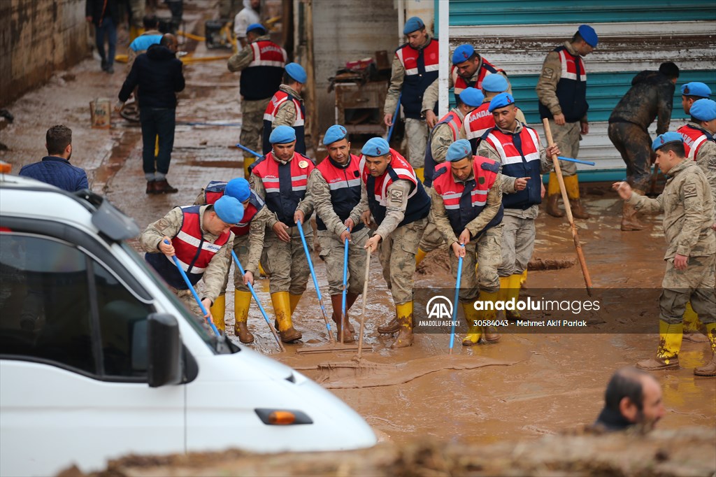 Houses and vehicles damaged in flood-affected Sanliurfa