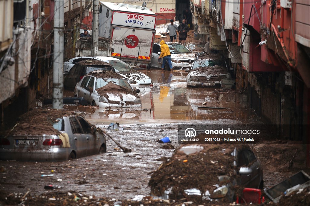 Houses and vehicles damaged in flood-affected Sanliurfa