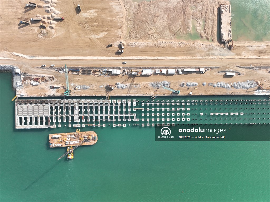 Orta Doğu'nun en büyük limanlarından Irak'taki Büyük Faw'ın inşaat çalışmaları devam ediyor