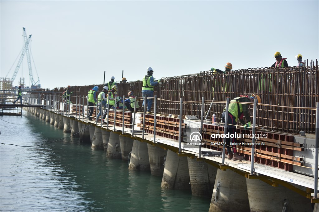 Orta Doğu'nun en büyük limanlarından Irak'taki Büyük Faw'ın inşaat çalışmaları devam ediyor