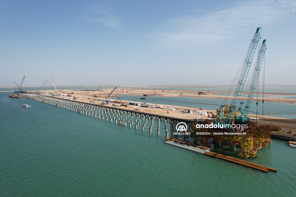 Orta Doğu'nun en büyük limanlarından Irak'taki Büyük Faw'ın inşaat çalışmaları devam ediyor