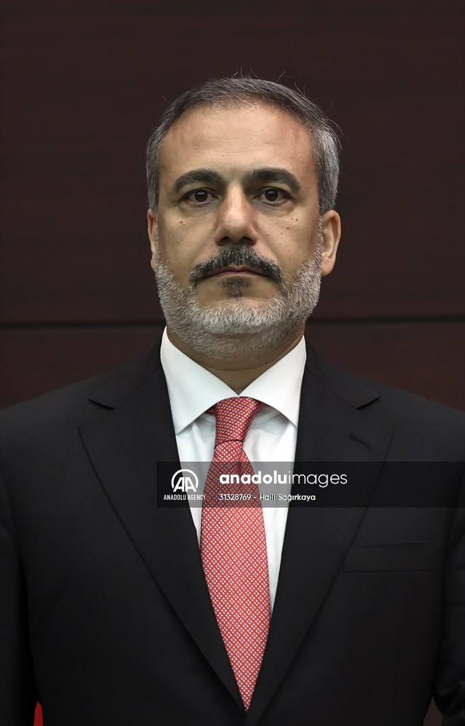 Turkish President Erdogan unveils new Cabinet