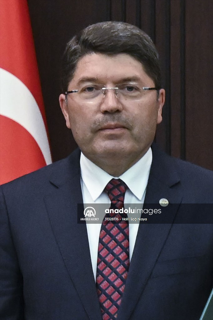 Turkish President Erdogan unveils new Cabinet