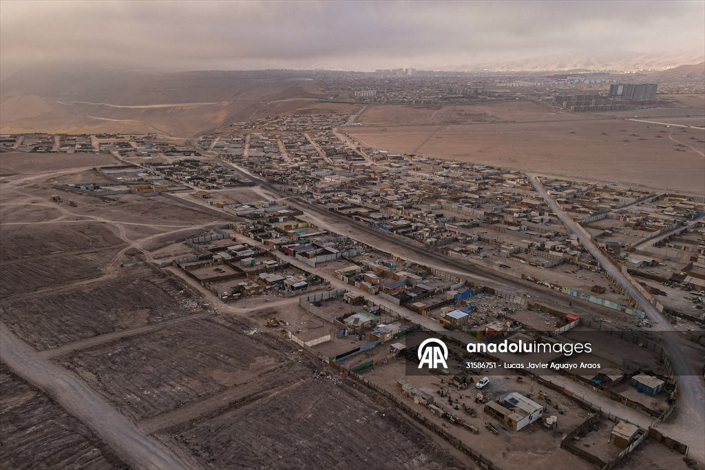 Tons of garbage accumulate at Atacama desert in Chile