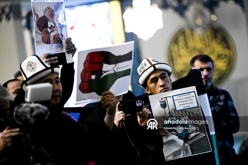 Rusya’da, İsrail’in saldırısında ölenler için gıyabi cenaze namazı kılındı