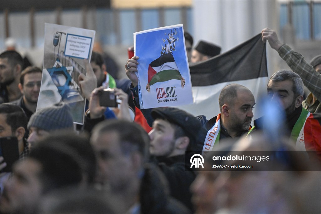 Rusya’da, İsrail’in saldırısında ölenler için gıyabi cenaze namazı kılındı
