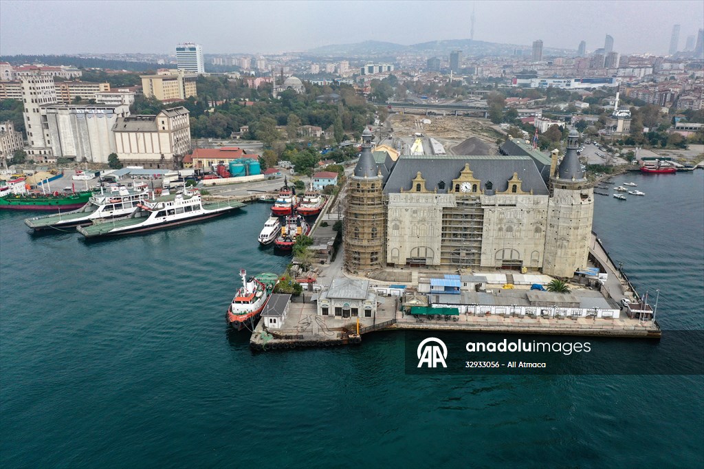 İstanbul'un sembollerinden tarihi Haydarpaşa Garı restorasyonla özgün haline kavuşuyor